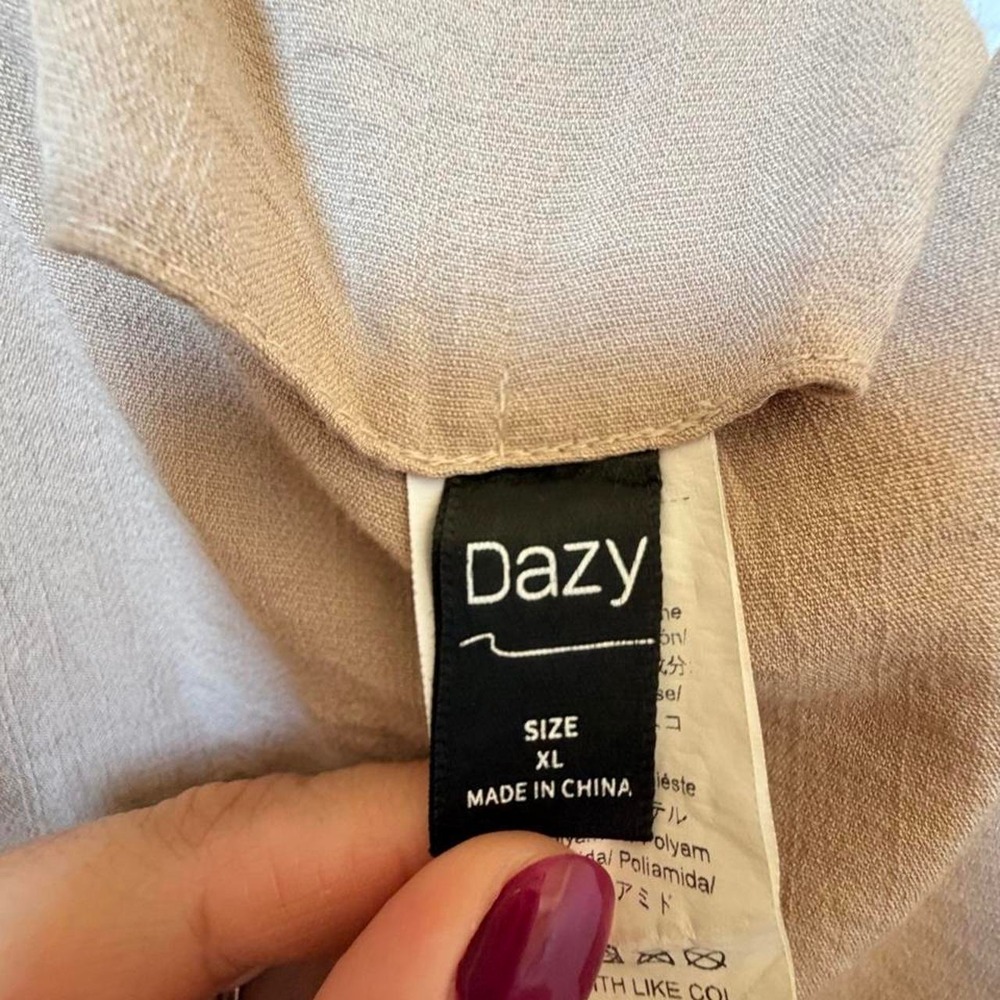 Dazy Tan Beige Wide Leg Pleated Jumpsuit XL Spaghetti Strap V-Neck Sleeveless - Picture 2 of 4